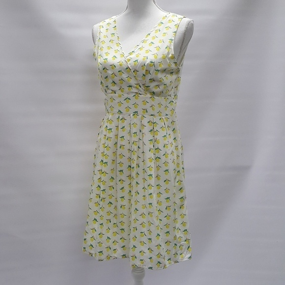 Maison Jules Dresses & Skirts - Maison Jules Lemon Dress Size Medium